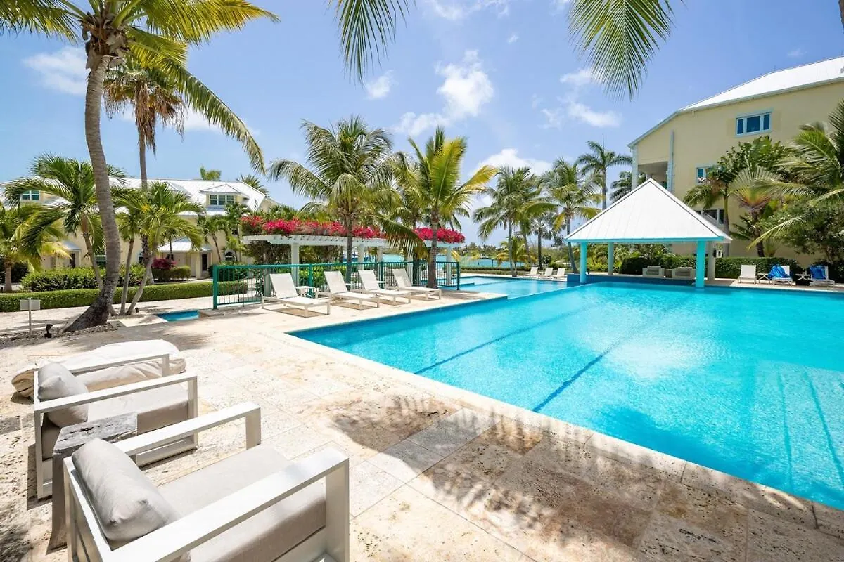 2 Bdrm Stunning Marina View At The Yacht Club C5 Apartment Providenciales Turks And Caicos Islands